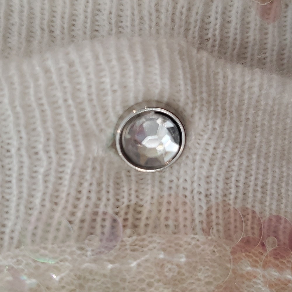 NY&C Beautiful Sequin Sweater featuring gem buttons (NWT) - Picture 4 of 7